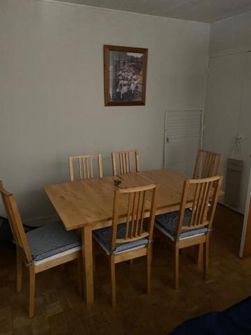 Superbe Appartement A Bourg D'Oisans Avec Terrasse Sud Le Bourg-dʼOisans Buitenkant foto