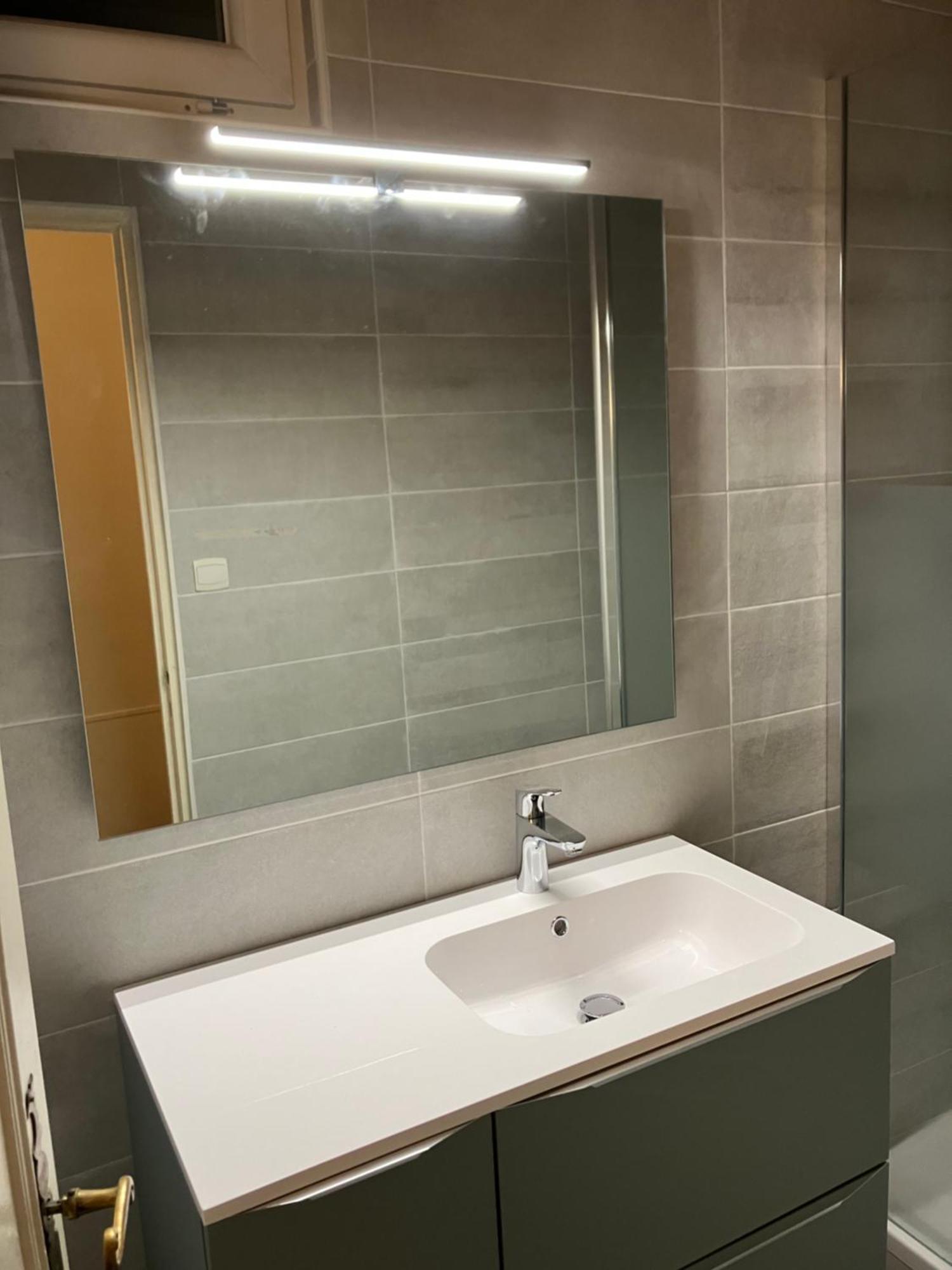Superbe Appartement A Bourg D'Oisans Avec Terrasse Sud Le Bourg-dʼOisans Buitenkant foto